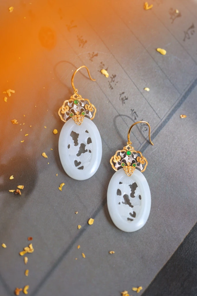 The beauty of white jade is one of grace and ele...