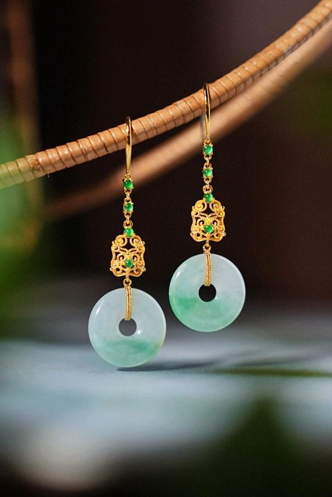 Start the week with a special treat: these jade...