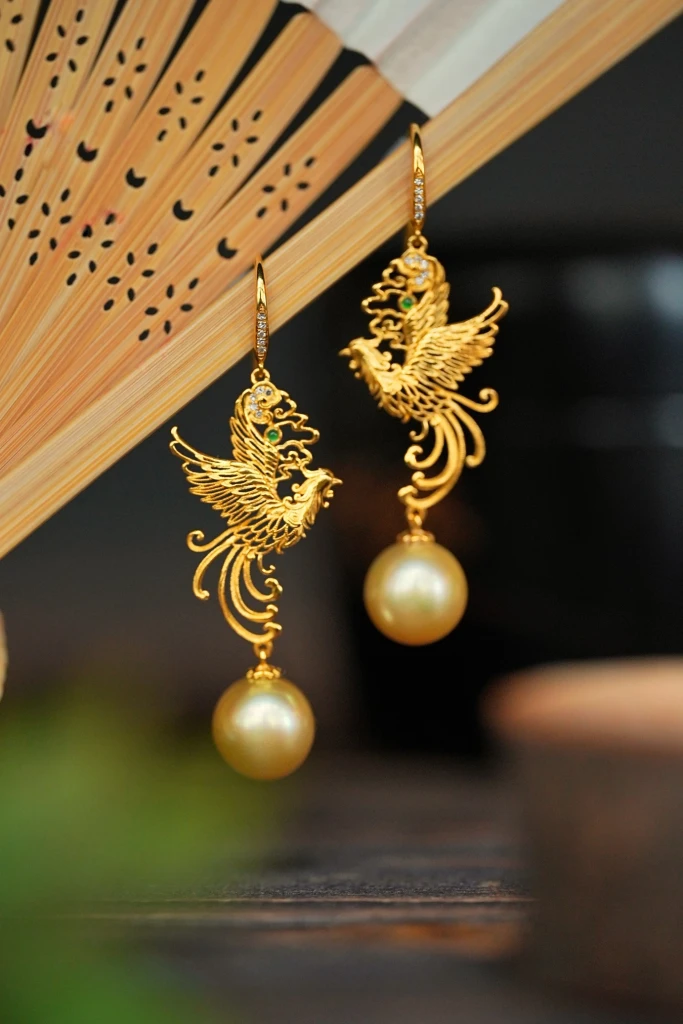 The phoenix pearl earrings that sold out instant...