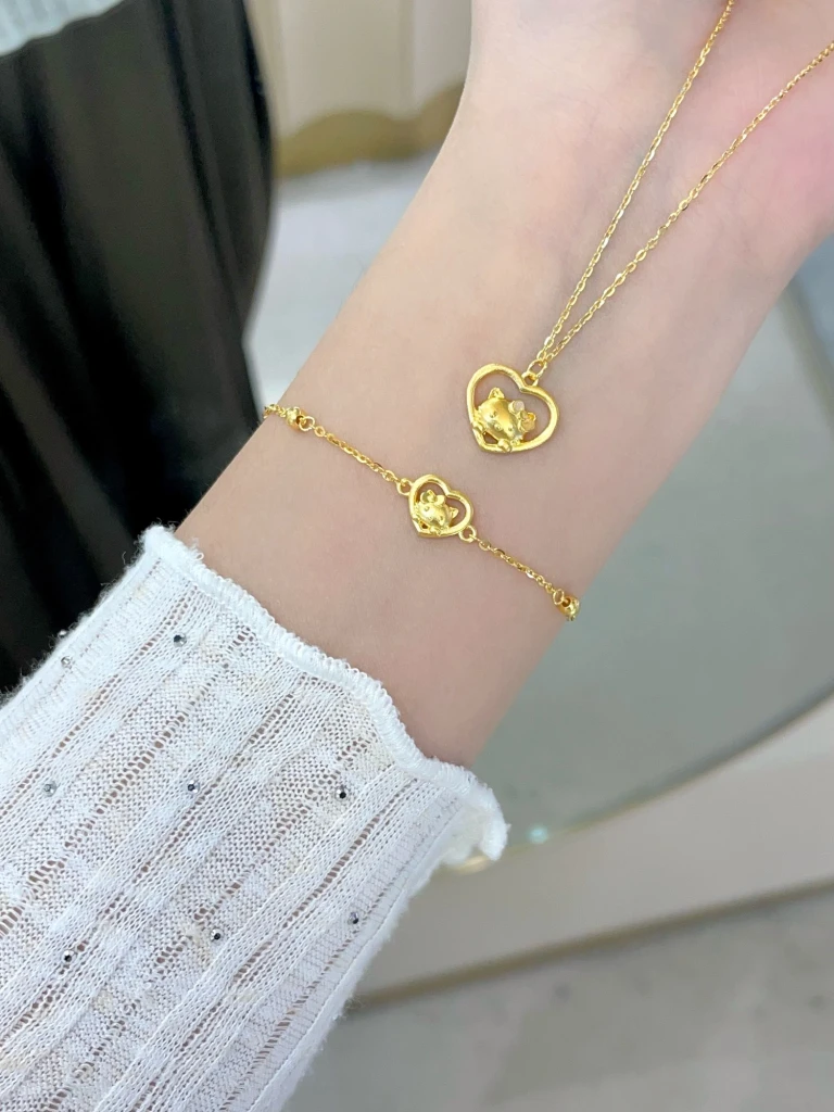 Nueva colección de joyas Hello Kitty✨ ¡Son tan...